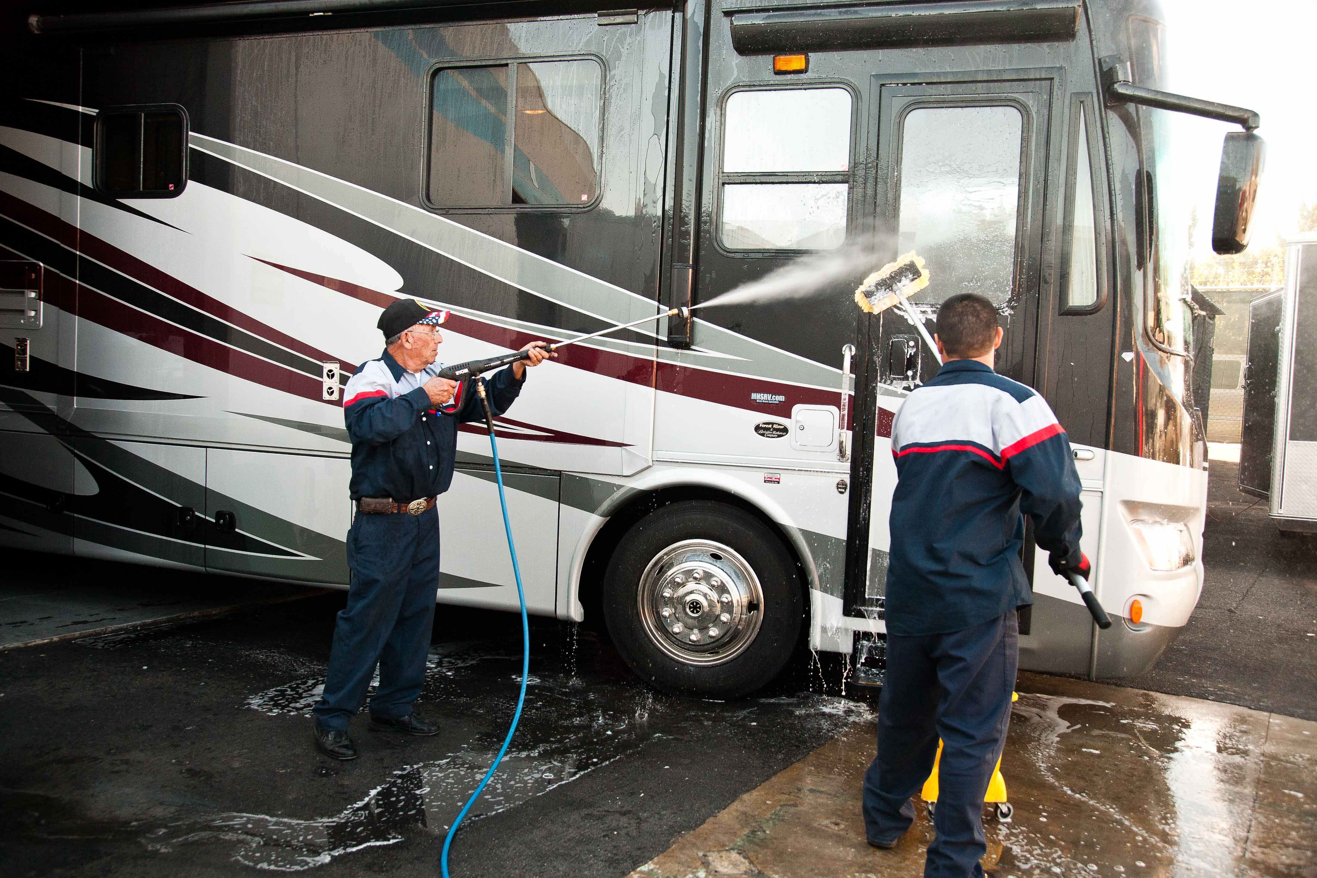 Rv Wash, Buff And Wax - Spokane Mobile Detail